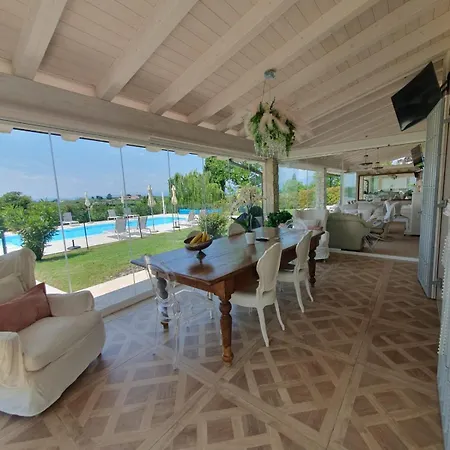 Claudia * 巴多利诺