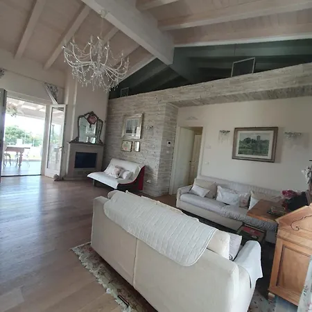 Claudia ברדולינו