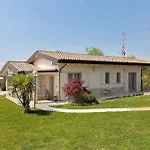Bardolino Golden Hill 빌라