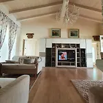 Bardolino Golden Hill * Bardolino