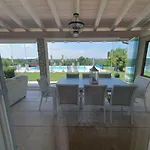 Bardolino Golden Hill